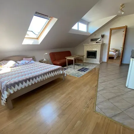 Apartment Rest In