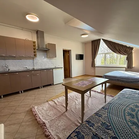 Apartment Rest In